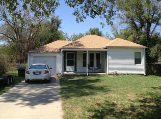 445 N Flora St, Wichita, KS 67212