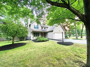 27 Jenee Way, Saratoga Springs, NY 12866