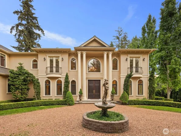 2010 222nd Avenue SE, Sammamish, WA 98075
