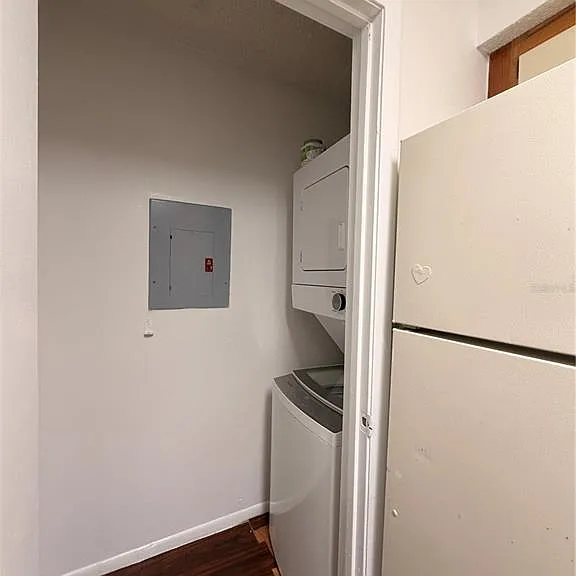 232 Afton Sq #309 — Photo 15