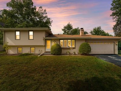 3847 Lodestone Cir, Eagan, MN, 55122