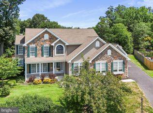 11505 High Ridge Ct, Hagerstown, MD 21742