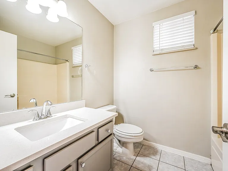 1109 W Bluefield Ave — Photo 16