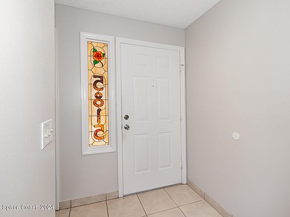 3rd image of 5815 Red Dahlia Ct #29
