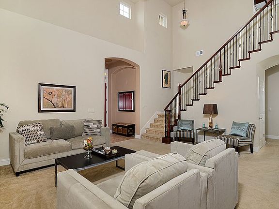 4th image of 8522 Mandorla Cir