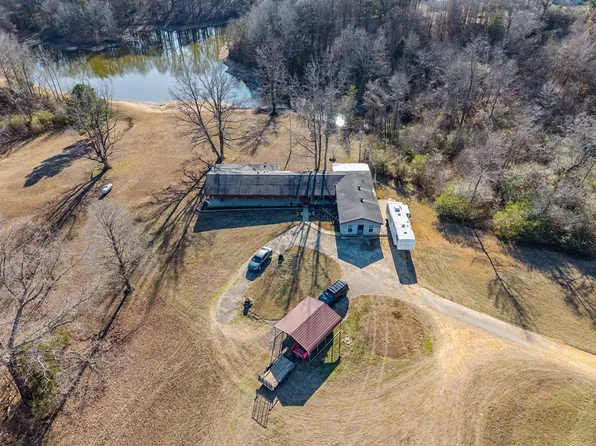 8088 Pope Crowder Rd, Pope, MS 38658