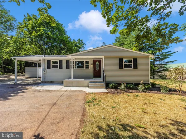 8004 Rocky Ridge Rd, Thurmont, MD 21788