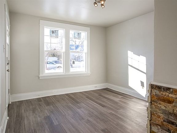 5th image of 1218 W Carlisle Ave