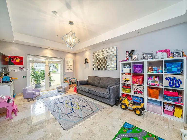 1413 Sunset Harbour Dr #209 — Photo 14