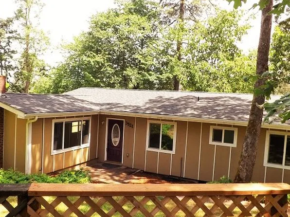 3521 Willamette St, Eugene, OR 97405