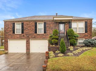 10605 Saint Rene Rd, Jeffersontown, KY 40299