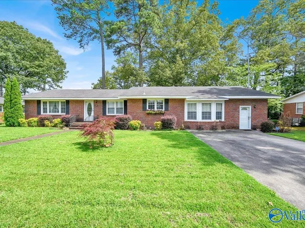 203 Woodland St NW, Hartselle, AL 35640