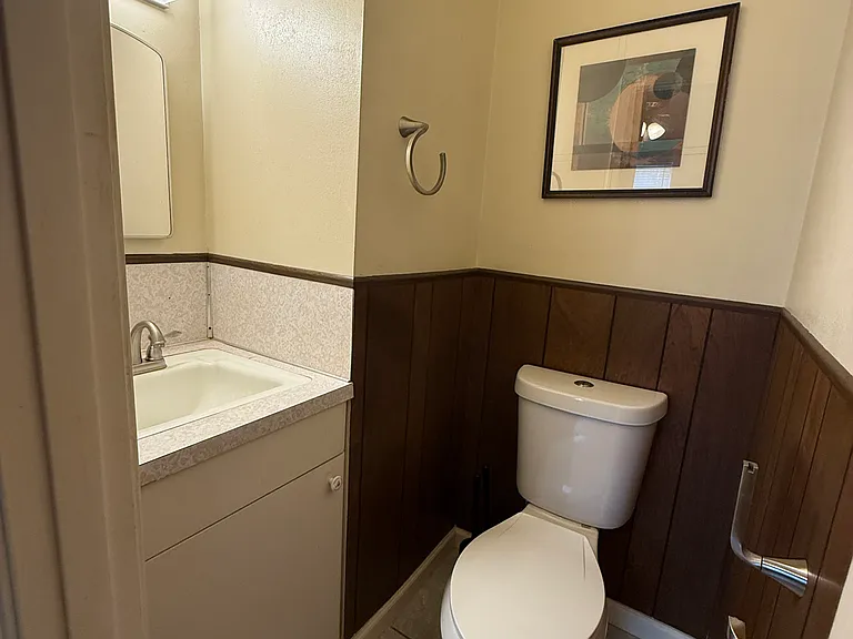 114 Brockton Dr — Photo 14