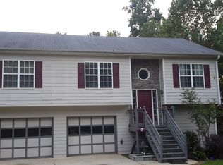 5222 Sagewood Dr, Flowery Branch, GA 30542