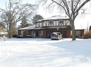 2176 Thornapple Dr, Toledo, OH 43614