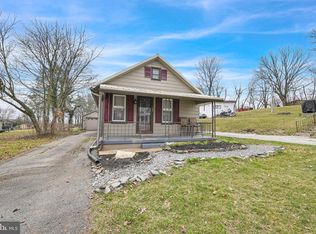 1905 Woodberry Rd, York, PA 17408