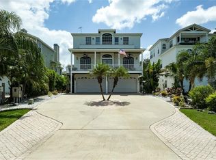 504 Oceanview Ave, Palm Harbor, FL 34683