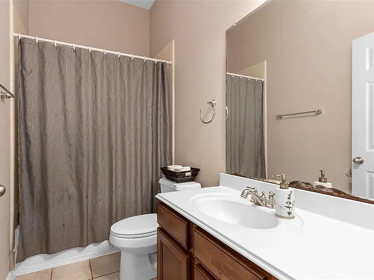 8318 Lemonmint Meadow Dr — Photo 36