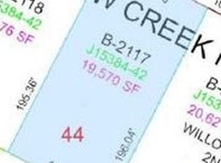 2141 Verlin Rd, Green Bay, WI 54311