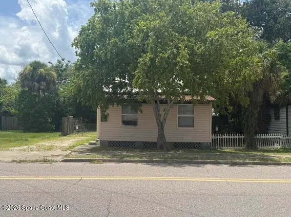 108 S Palm Ave, Titusville, FL 32796