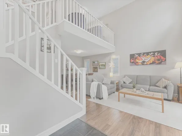 2445 Austin Cres SW, Edmonton, AB T6W 0L4