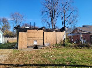 14932 Monroe St, Flat Rock, MI 48134