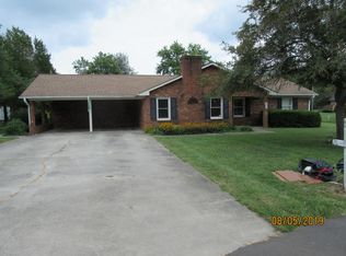 202 Cale Bradley Ct, Winston Salem, NC 27127