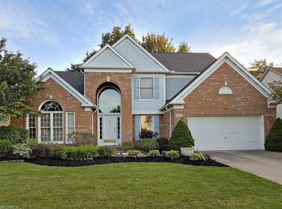 10030 Bissell Dr, Twinsburg, OH 44087