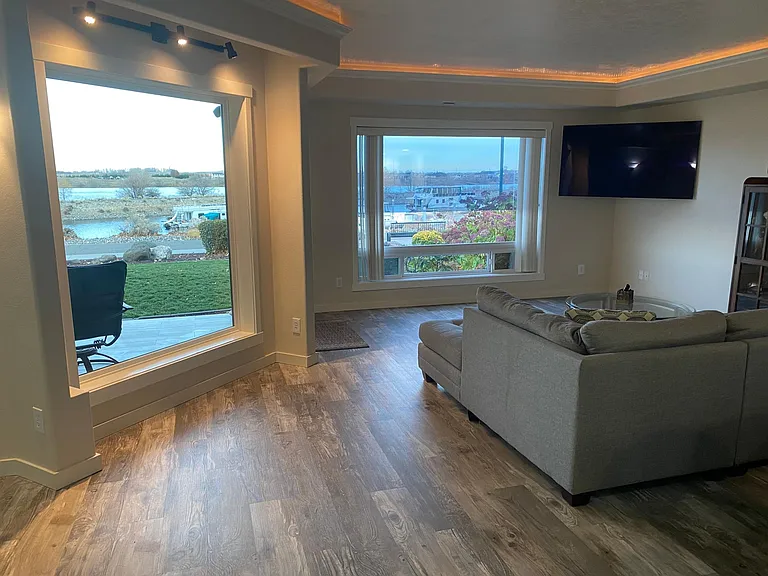 300 Columbia Point Dr #D101 — Photo 4