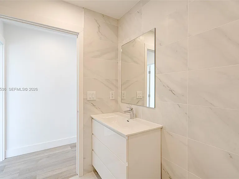 816 84th St #2 — Photo 26