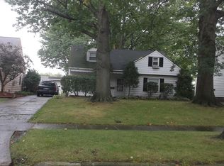 6727 Beresford Ave, Parma Heights, OH 44130
