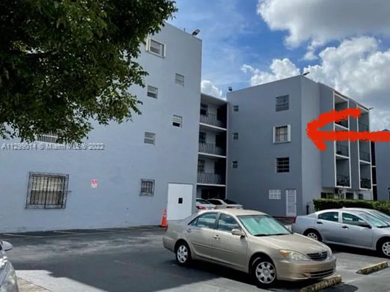 6825 W Flagler St #309 — Photo 9