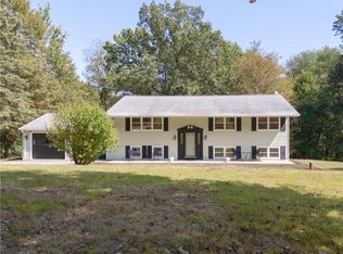 126 Woodcrest Rd, Butler, PA 16002