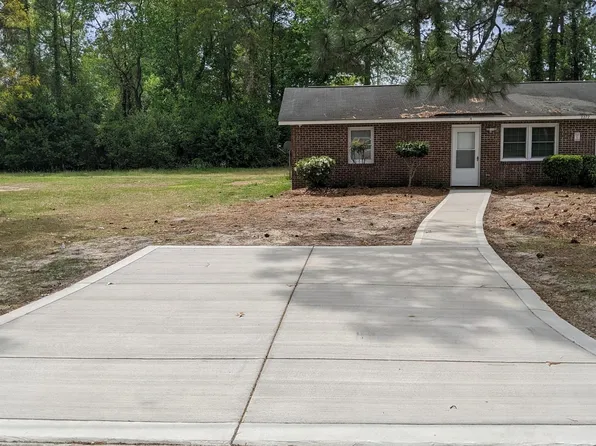 2272 Carbine St APT A, Fayetteville, NC 28306