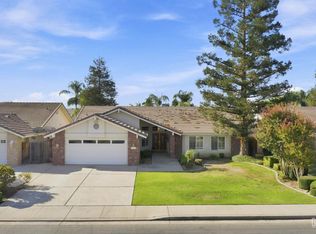 11111 Candlelight Ct, Bakersfield, CA 93312