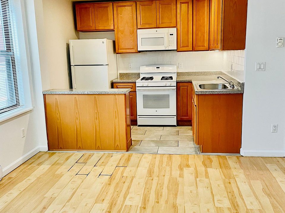 1st image of 51 Davis Ave #1D