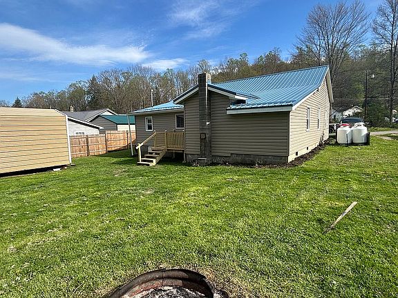 2nd image of 117 Marstiller Pl