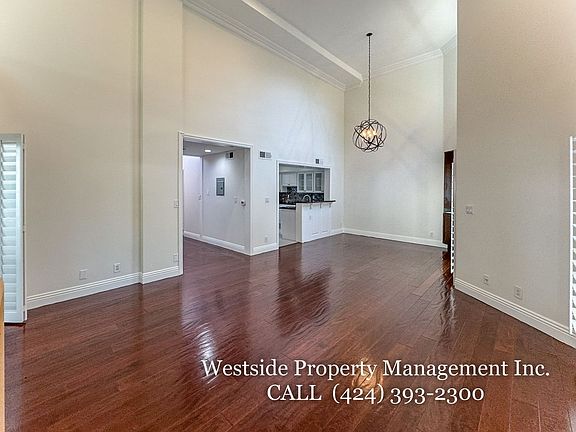 5th image of 2824 Arizona Ave APT 1