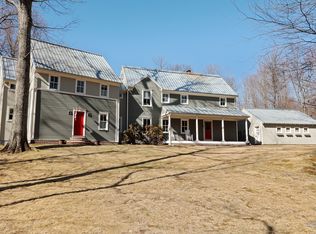 1090 Baptist Church Rd, Yorktown Heights, NY 10598