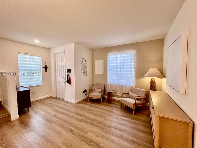 10939 W 32nd Ln — Photo 9