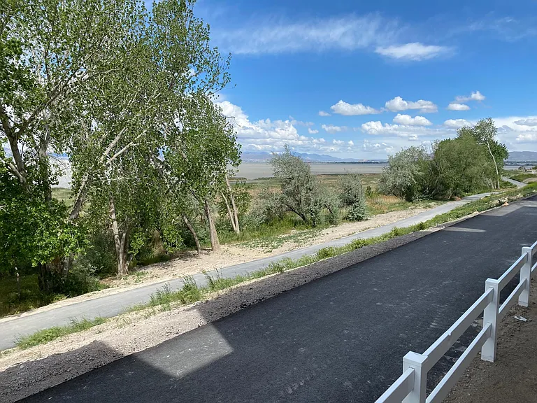 407 N 360 W — Photo 8