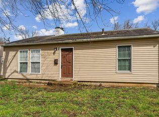 1044 Duxberry Ave, Columbus, OH 43211