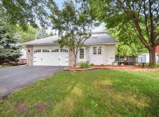 19060 Baldwin St NW, Elk River, MN 55330