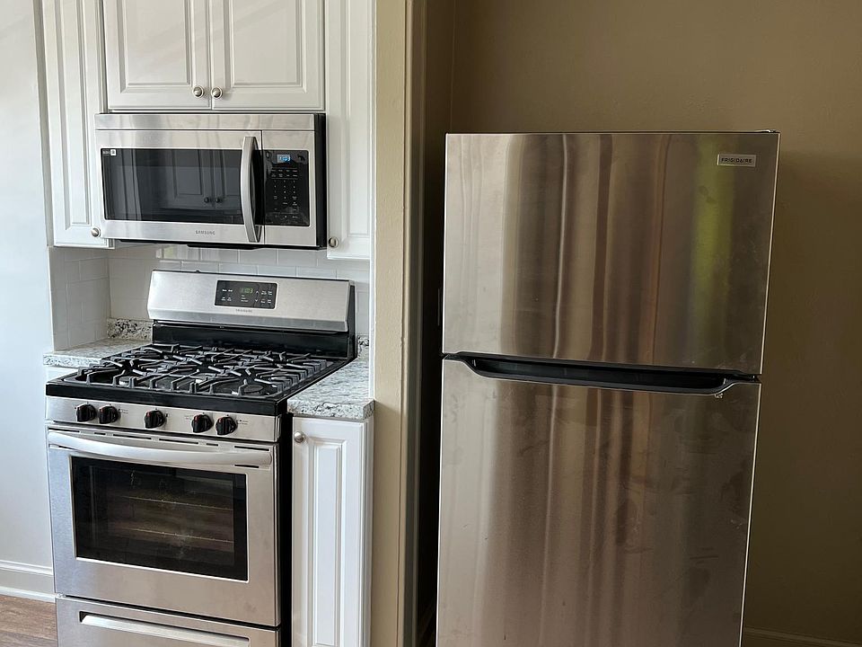 1st image of 1164 Kenmore Ave APT 8