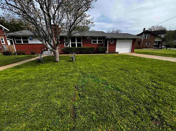 2052 Donald Ave, Huntington, WV 25701