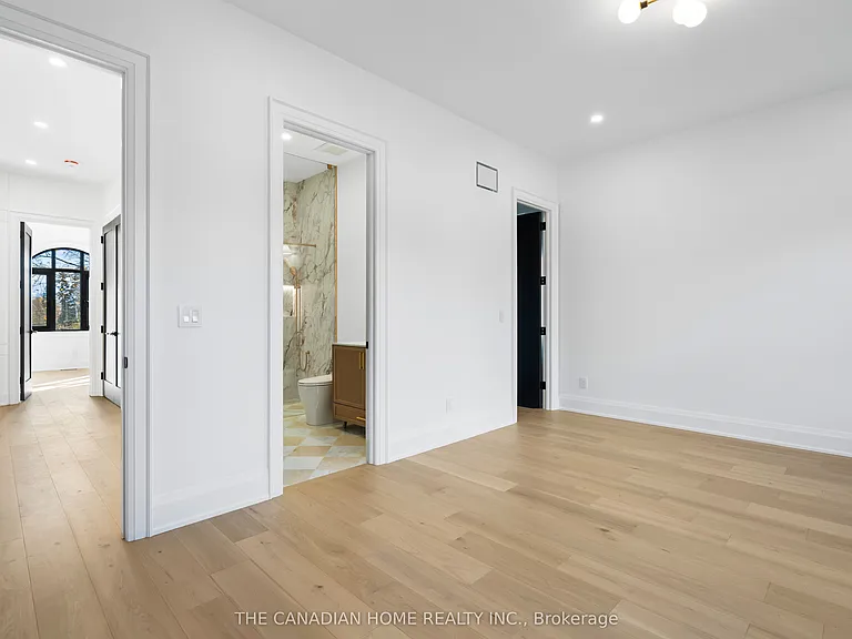 499 Rebecca St — Photo 35