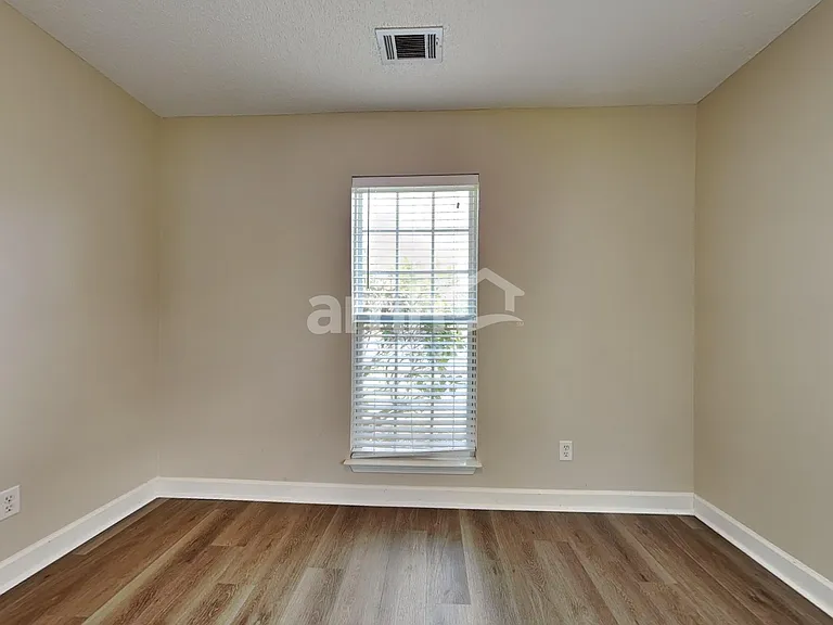 116 Grayson Ave — Photo 15
