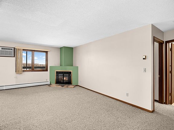 5th image of 4350 Trenton Ln N APT 309