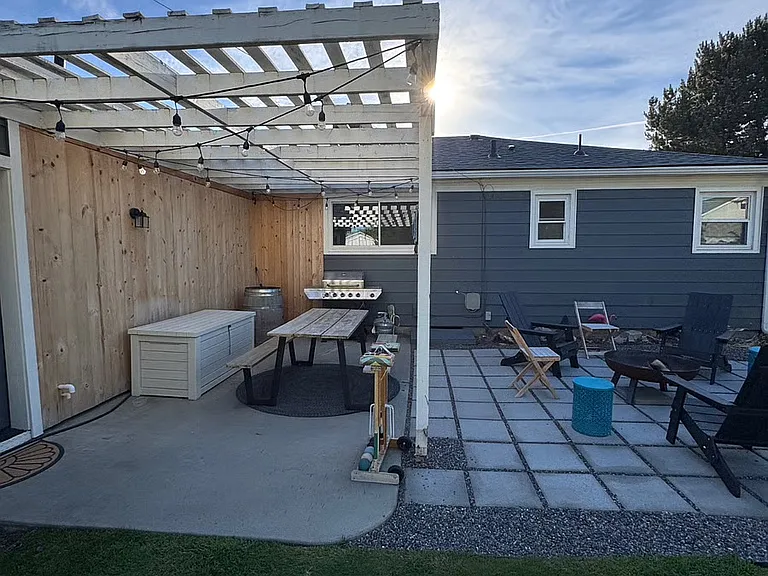 2226 S Colorado Ave — Photo 25