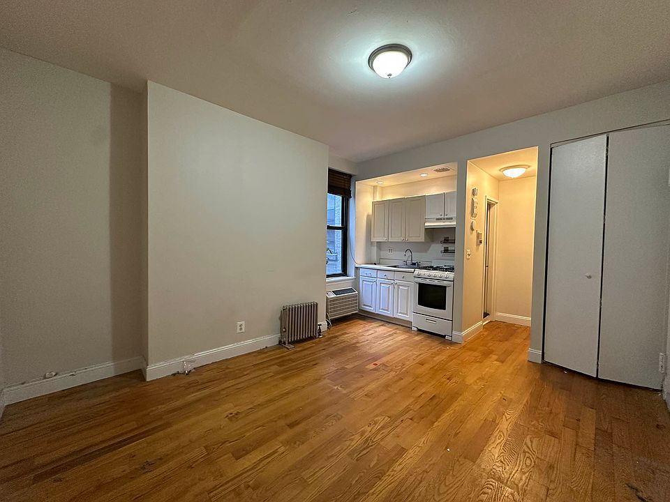 1st image of 11 E 32nd St APT 8D